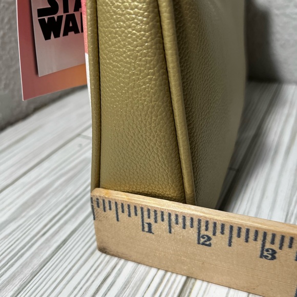 Star Wars x Danielle Nicole The Child Grogu baby yoda Crossbody Bag clutch bag - Picture 10 of 14